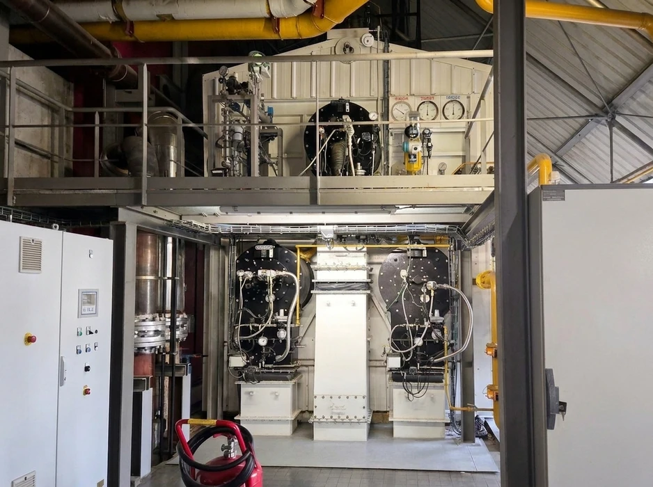 Intérieur industriel, salle de chauffe à deux niveaux